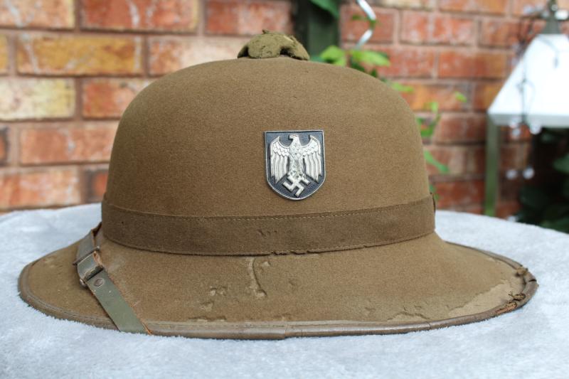 WW2 German DAK Pith Helmet 1942