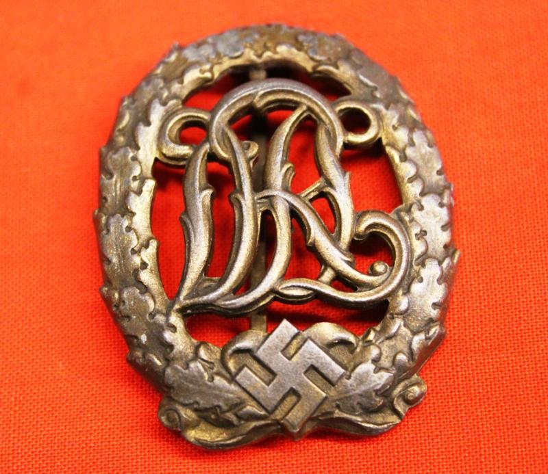 WW2 German DRL Sport Badge Deutscher Reichsbund für Leibesübungen