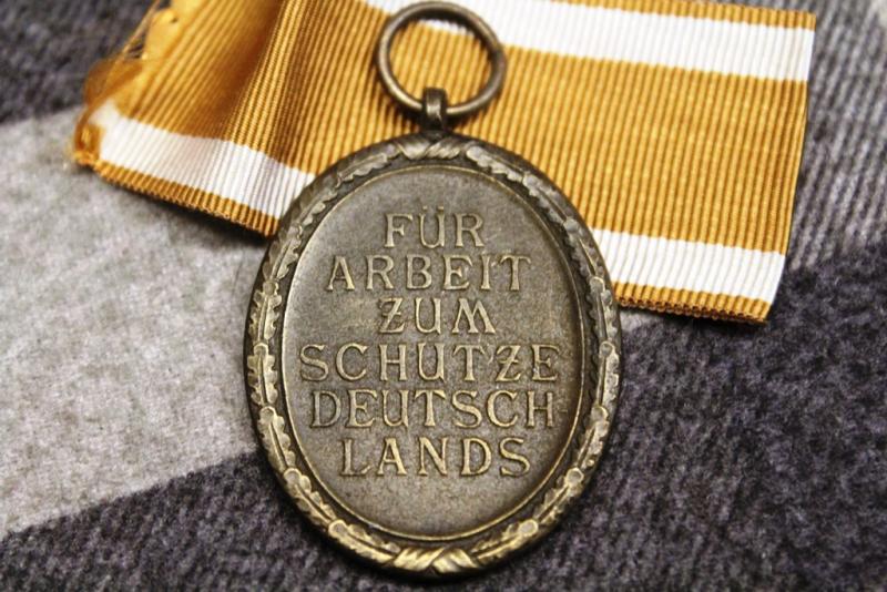 WW2 German West Wall medal in VGC for age