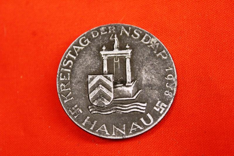 1938 HANAU KREISTAG DER NSDAP Day Badge, Tinnie