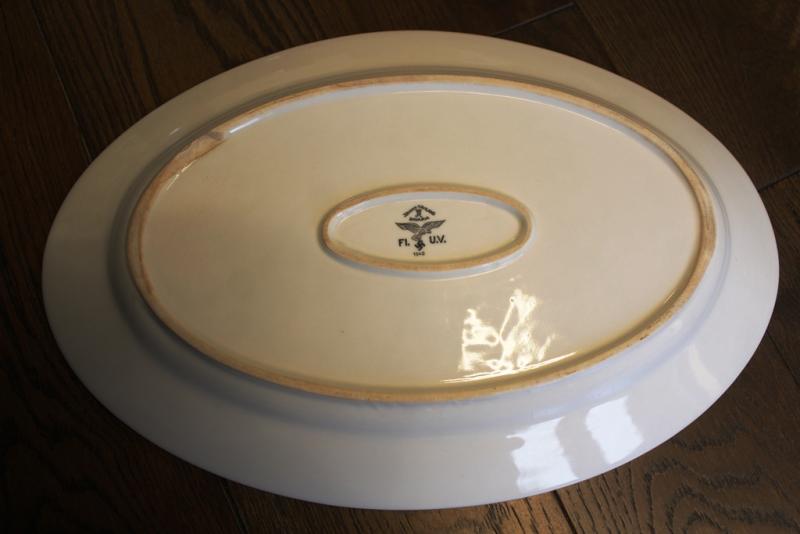 WW2 German Luftwaffe Mess Hall big porcelain ovall platter, 1940 with Fl.U.V.