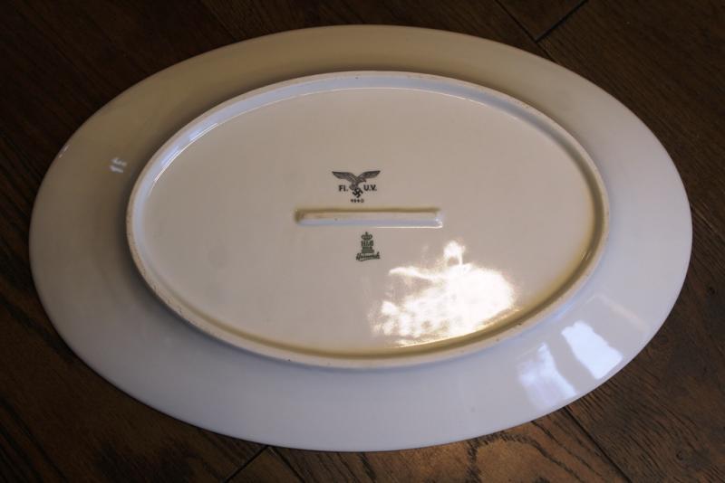 WW2 German Luftwaffe Mess Hall big porcelain ovall platter, 1940 with Fl.U.V.