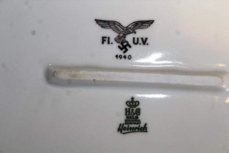 WW2 German Luftwaffe Mess Hall big porcelain ovall platter, 1940 with Fl.U.V.