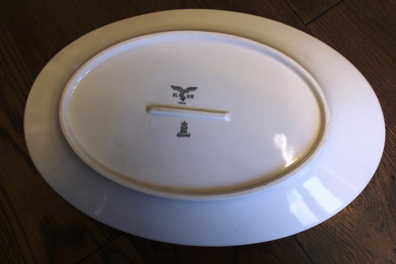 WW2 German Luftwaffe Mess Hall big porcelain ovall platter, 1940 with Fl.U.V.