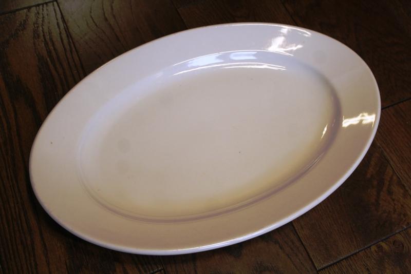 WW2 German Luftwaffe Mess Hall big porcelain ovall platter, 1940 with Fl.U.V.