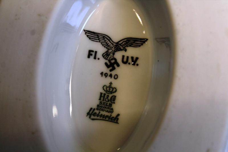 WW2 German Luftwaffe Mess Hall porcelain Gravy Boat, 1940, VGC for age