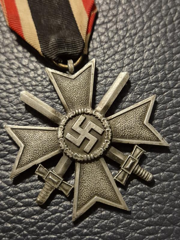 WW2 German Silver Cross with Swords (Kriegsverdienstkreuz mit Schwertern)