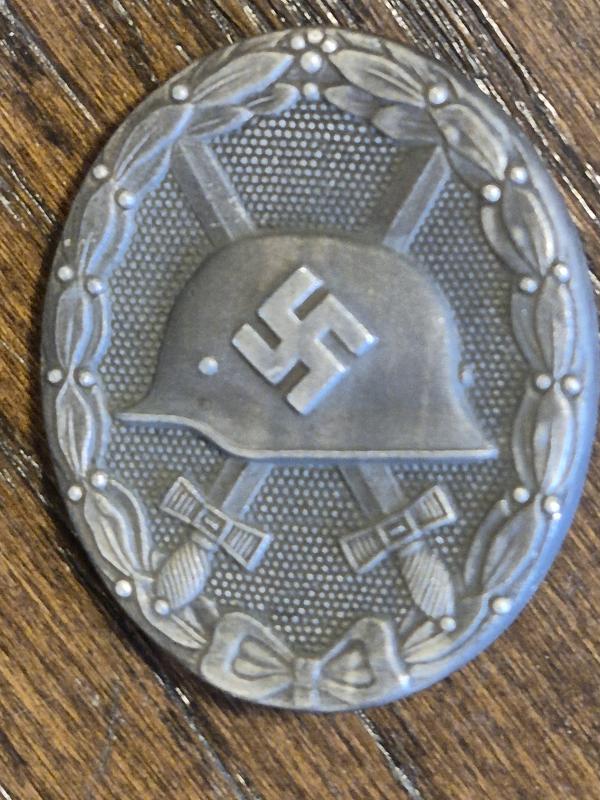 WW2 GERMAN SILVER WOUND BADGE MAKER CODE 65